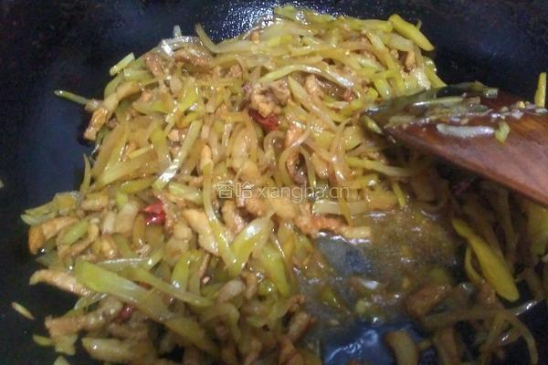 榨菜炒肉丝的做法图解11
