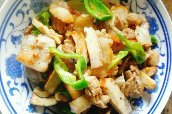 豆腐干炒肉的做法图解4
