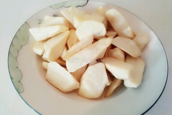 拔丝山药的做法图解4