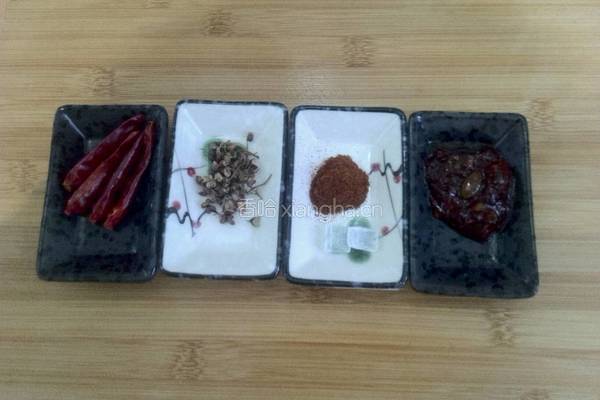 麻辣鸡翅的做法图解3