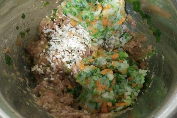 白菜饺子的做法图解13