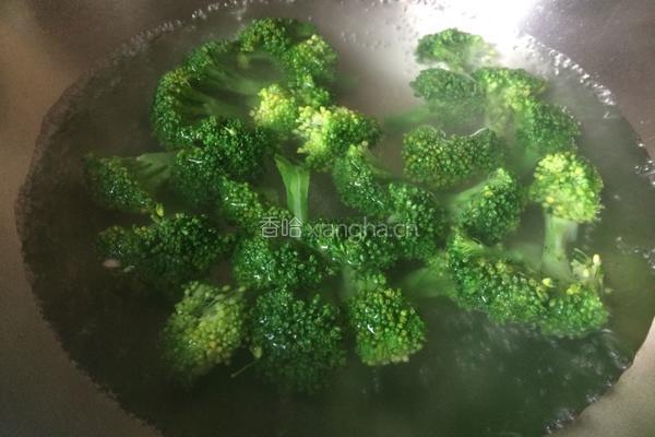 香菇西兰花的做法图解5