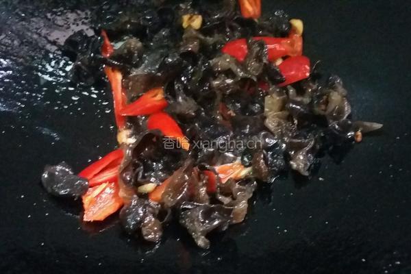 黑木耳炒山药的做法图解8