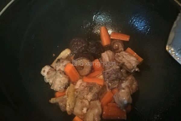 排骨汤的做法图解5