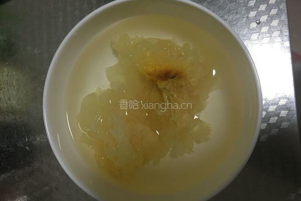 雪梨糖水的做法图解2