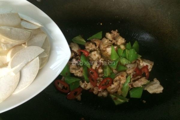 杏鲍菇炒肉片的做法图解6