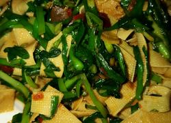 韭菜炒豆皮