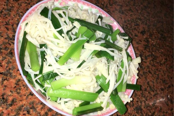 蒜苗拌金针菇的做法图解7