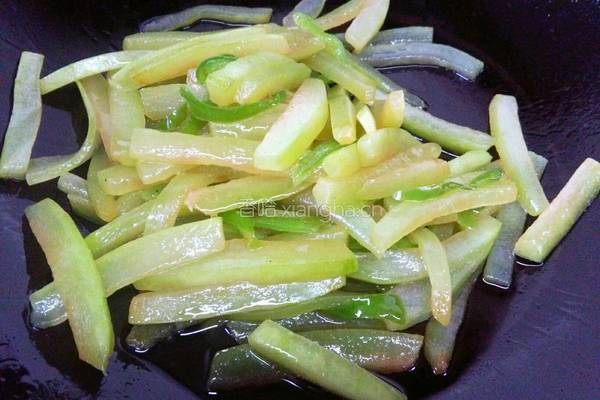 炒西瓜皮的做法图解11