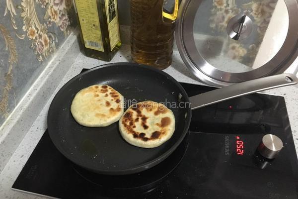 三鲜馅儿馅饼的做法图解3