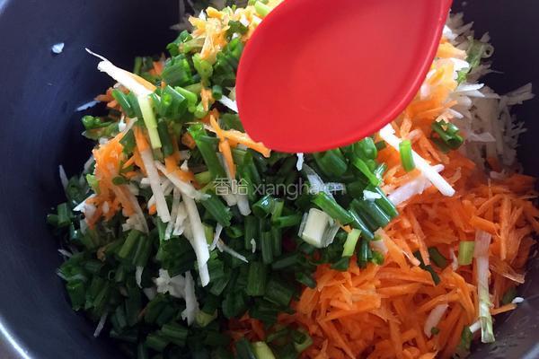 香菇猪肉蒸饺的做法图解5
