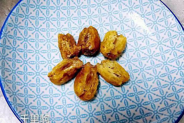 胡萝卜排骨汤的做法图解3