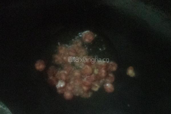 腊肠丁炒四季豆的做法图解3