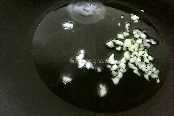 酸豆角炒鸡胗的做法图解9