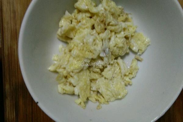 黄瓜火腿蛋炒饭的做法图解3