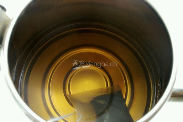 金桔柠檬茶的做法图解2