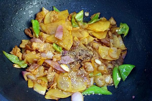 孜然土豆片的做法图解10
