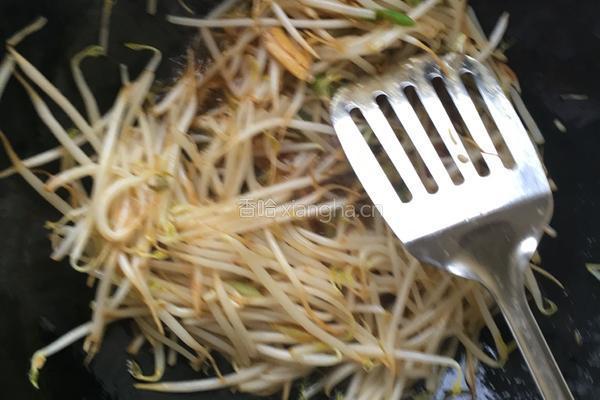 豆芽炒粉丝的做法图解4