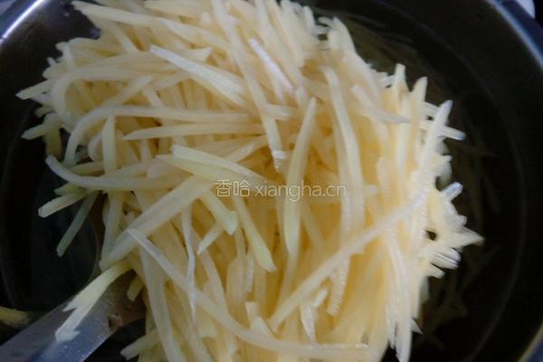 呛拌香菜土豆丝的做法图解6