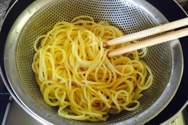 家常意大利面的做法图解4