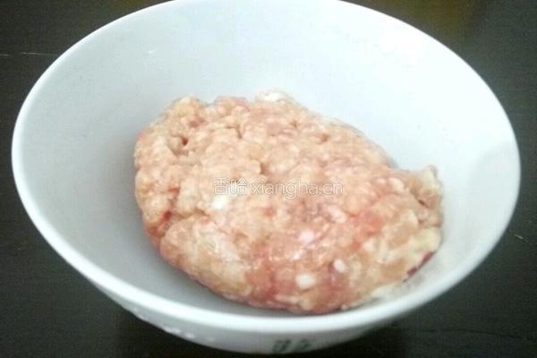 水汆丸子的做法图解2