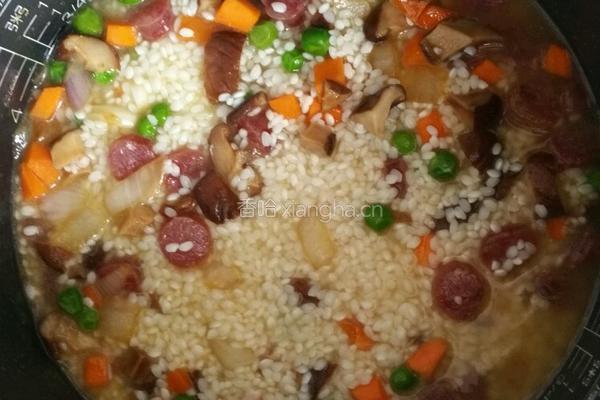 腊肠焖饭的做法图解4
