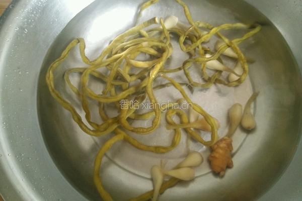 香辣酸豆角的做法图解2