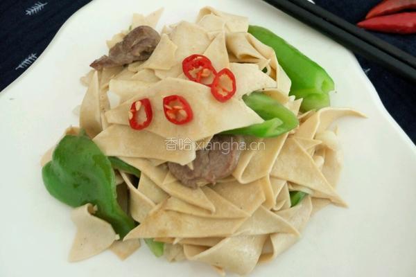 干豆腐皮炒辣椒的做法图解8