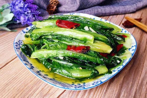 素炒油麦菜的做法图解7