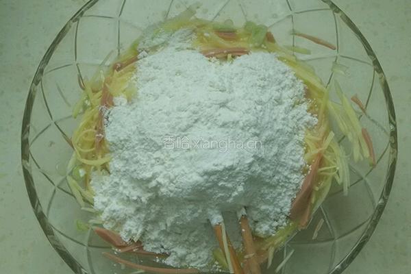土豆鸡蛋饼的做法图解3