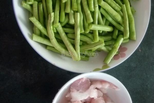 五花肉炒菜豆的做法图解4