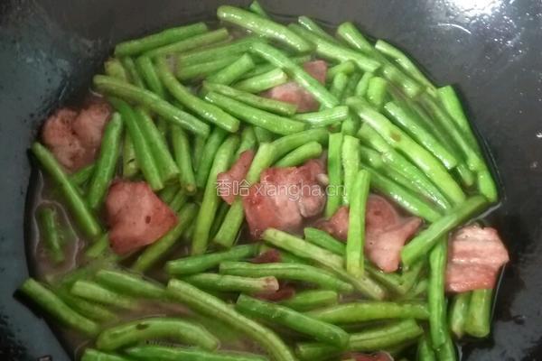 五花肉炒菜豆的做法图解7