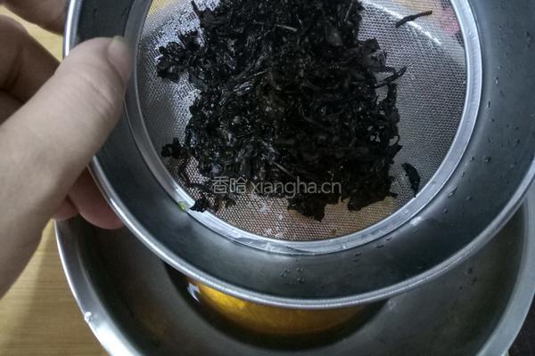 港式柠檬茶的做法图解3
