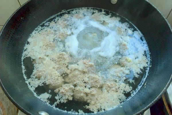 汆牛肉丸子的做法图解8