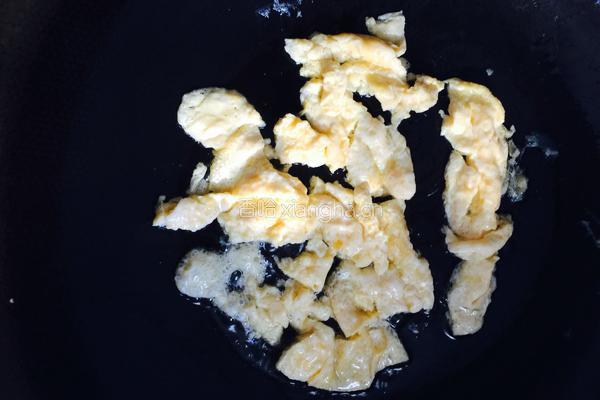 鸡蛋炒年糕的做法图解11