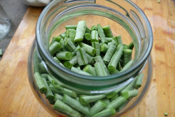 泡酸豆角的做法图解4