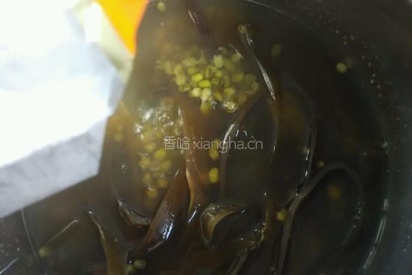 绿豆海带糖水的做法图解5