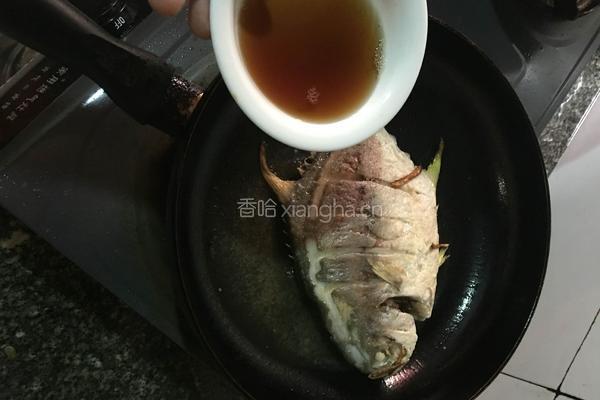 红烧白鲳鱼的做法图解6