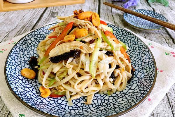 怪味鸡丝凉面的做法图解13
