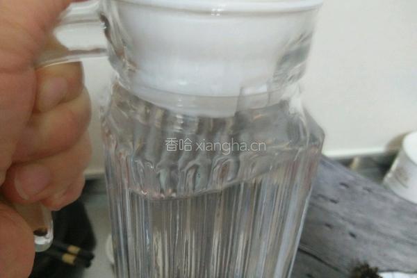 枸杞菊花茶的做法图解3