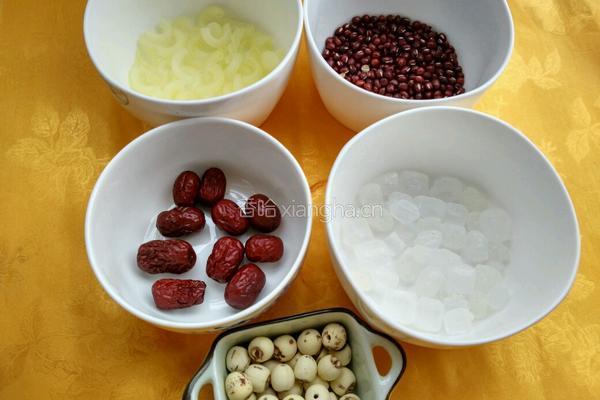 红豆糖水的做法图解1