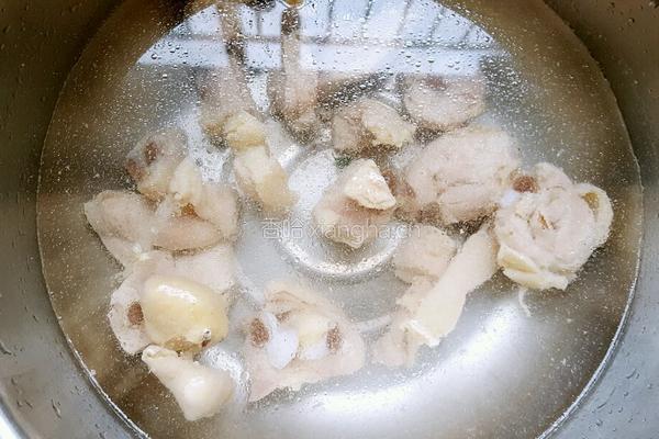 番茄鸡腿炖土豆的做法图解4