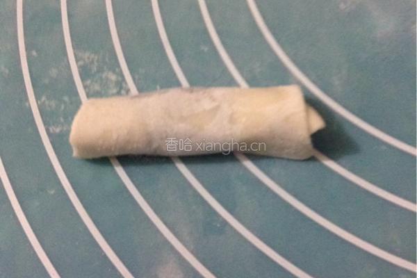 用馄饨皮做春卷的做法图解6