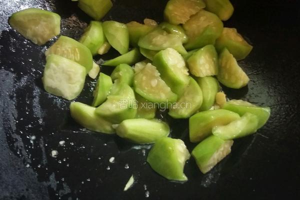 丝瓜炒毛豆的做法图解7