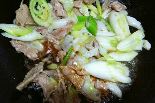大葱爆肉的做法图解6