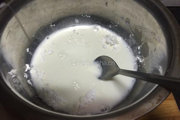 彩虹牛奶冻的做法图解2