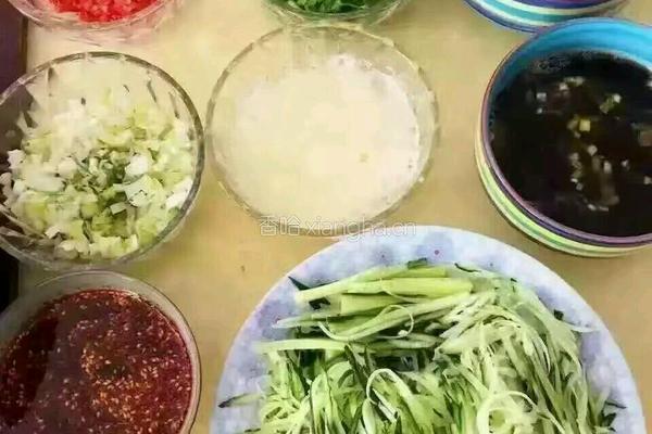 彩色 凉拌面的做法图解4