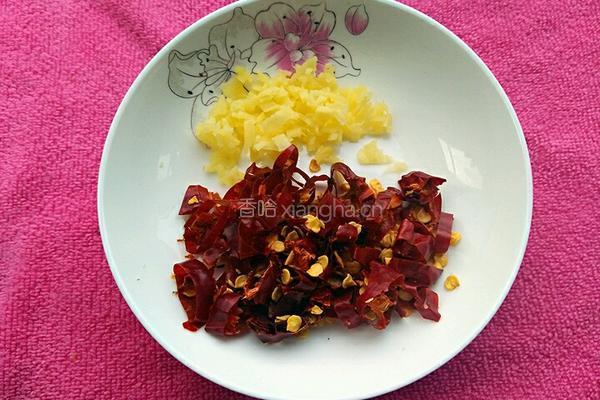 虾酱炒鸡蛋的做法图解4