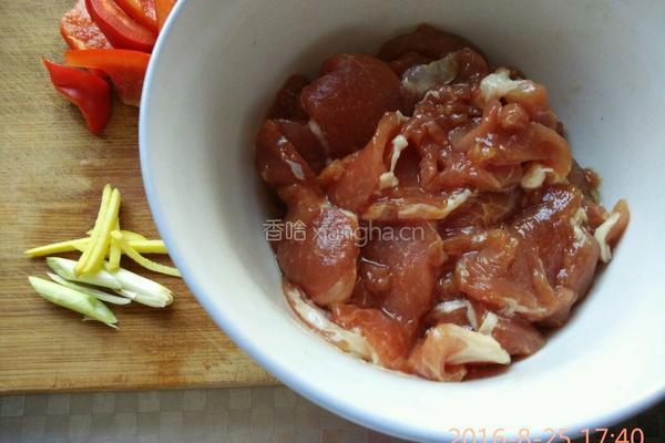 丝瓜彩椒炒肉的做法图解3