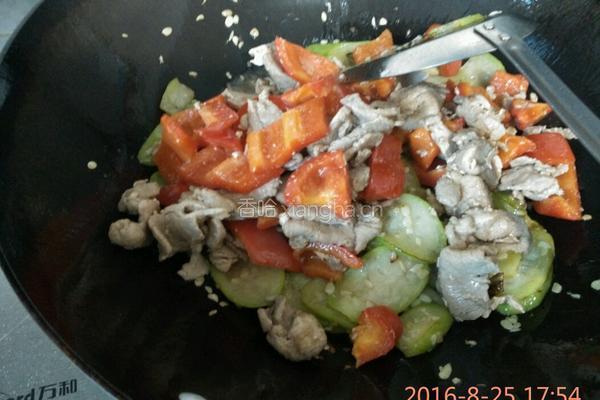 丝瓜彩椒炒肉的做法图解8